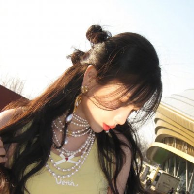 来自过去的女孩
