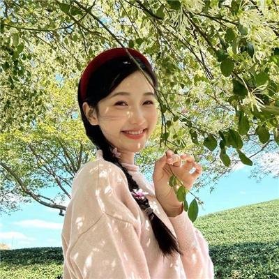 俏寡妇
